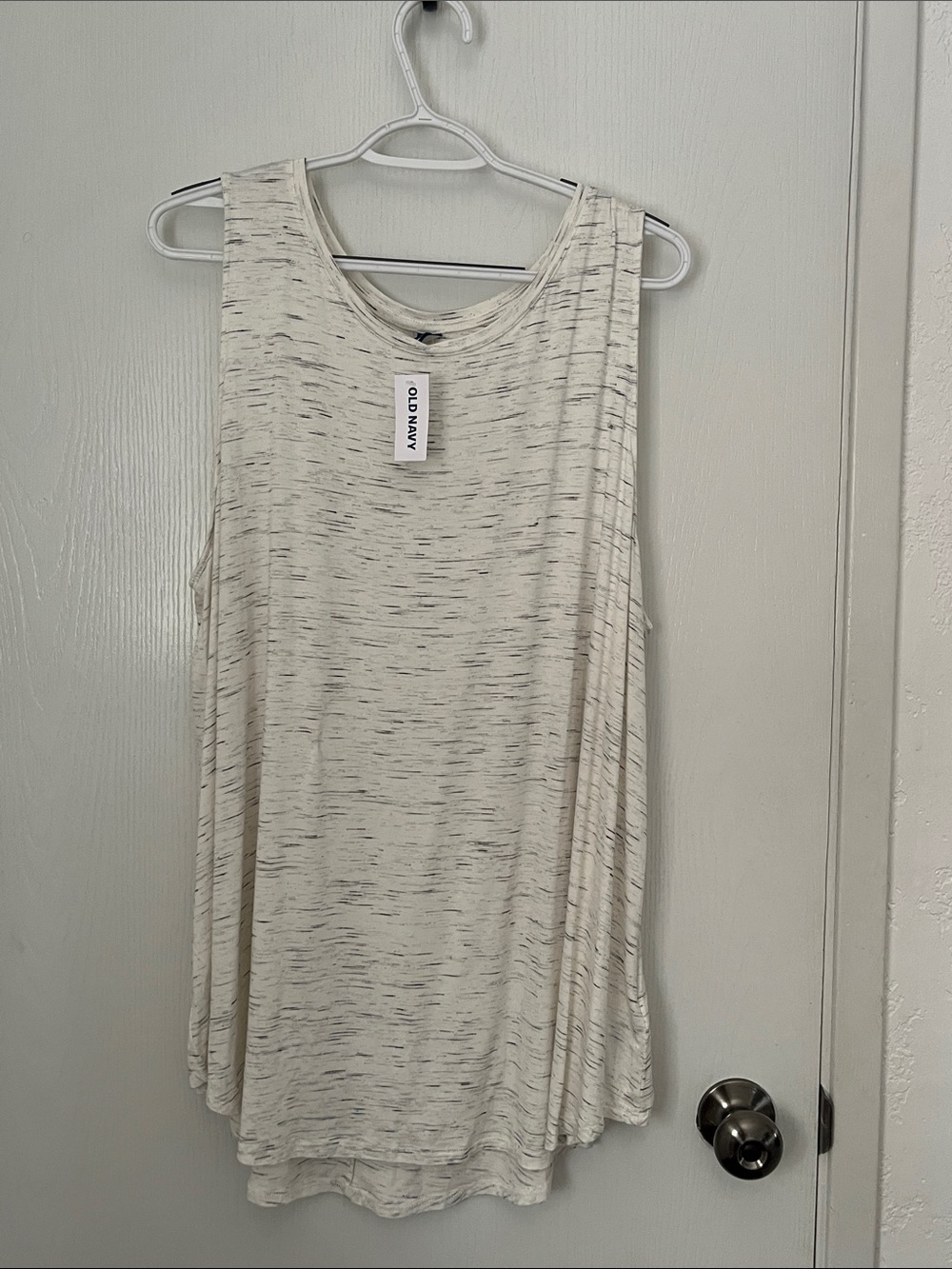 Old Navy Cream Heathered Scoop Neck Tank